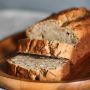 Merenda con pane integrale yogurt colato, Fruttilette Mirtillo, sedano e menta