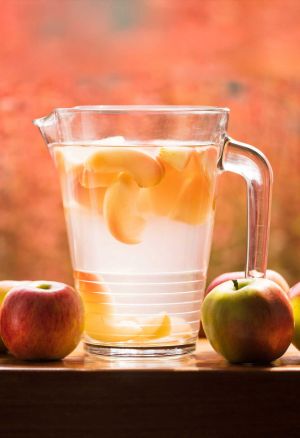 Aperitivo Bellini con cubetti di Fruttiletta Pesca